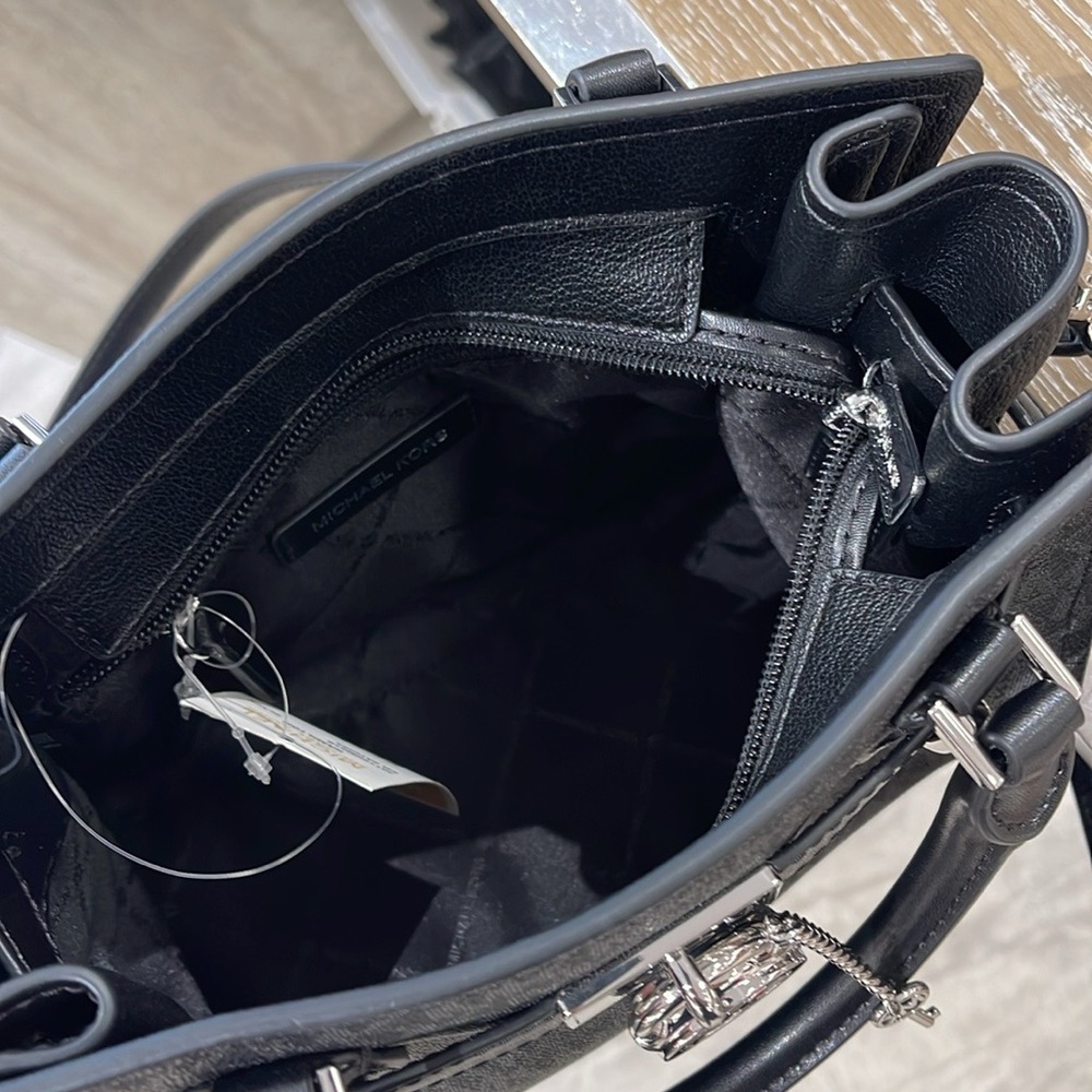 Michael Kors Hamilton Small Signature Logo Satchel Crossbody Bag
Black /Silver - Picture 11 of 16